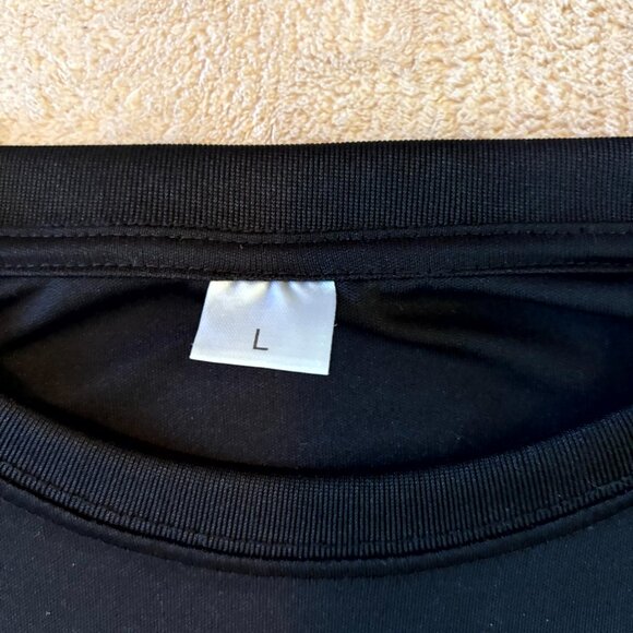 US Land of the Free Home of the Brave Long Sleeve Performance Shirt – Size L - Picture 2 of 7